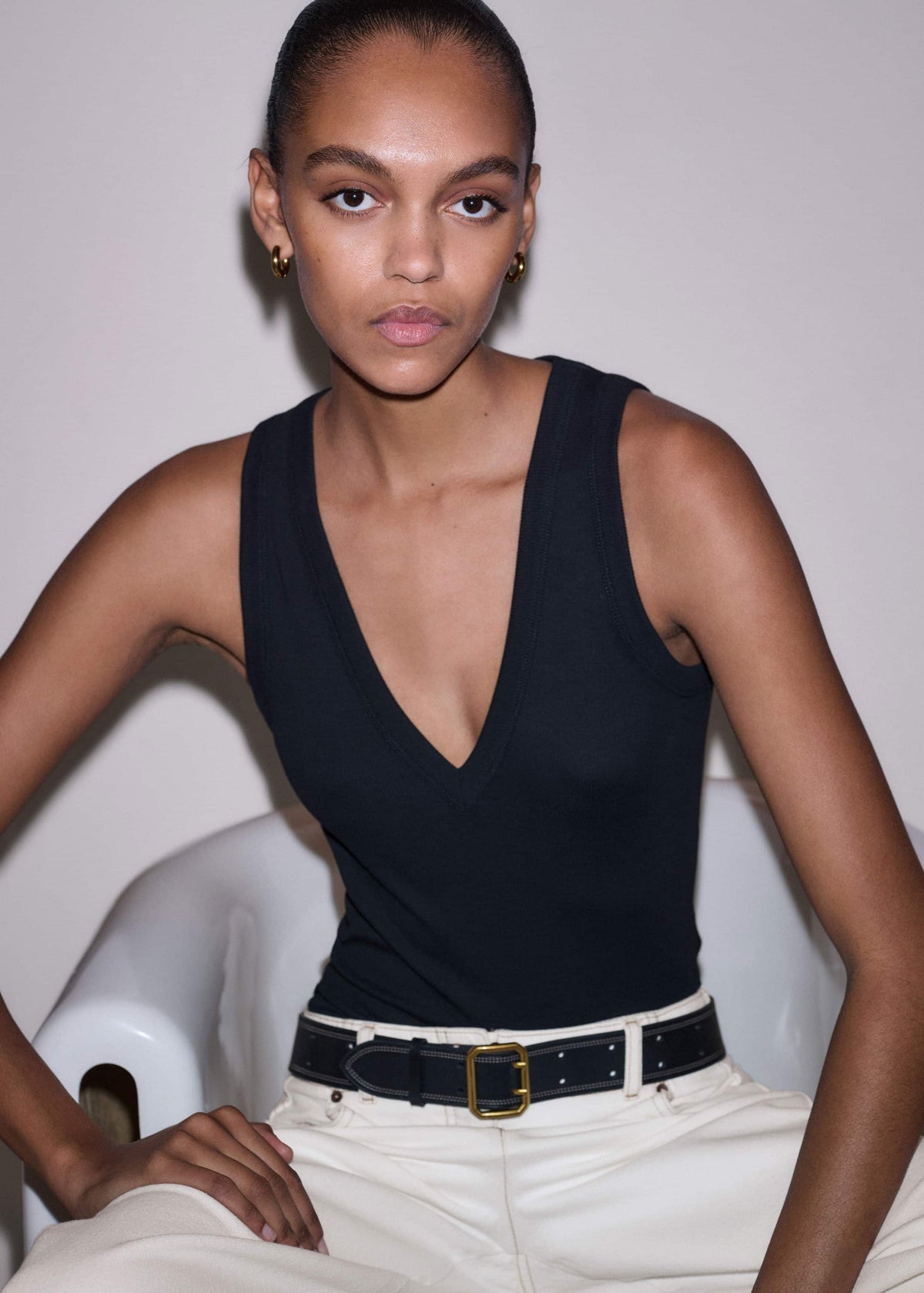 Black Ultimate V-Neck Vest | ME+EM Clothing