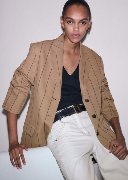Black Ultimate V-Neck Vest | ME+EM Clothing