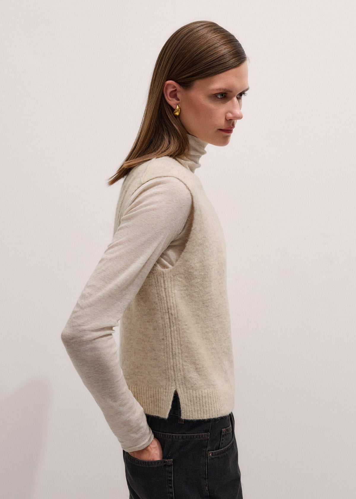 Cream Alpaca Blend Straight Knit Vest | ME+EM Clothing
