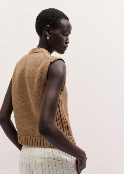 Brown Straight Crop Vest | ME+EM Clothing