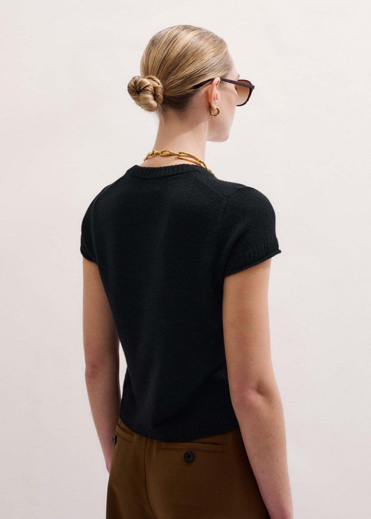 Black Cashmere V-Neck Shrunken Baby Tee | ME+EM Clothing