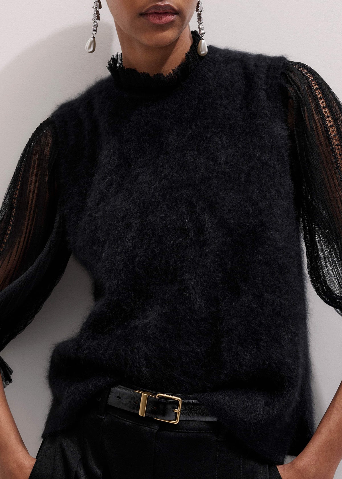 Black Brushed Cashmere Straight Sweater Vest | ME+EM Clothing