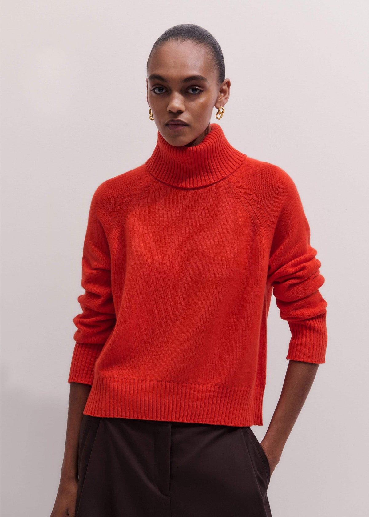 Red Cashmere Curved Hem Raglan Sweater + Snood | ME+EM Clothing