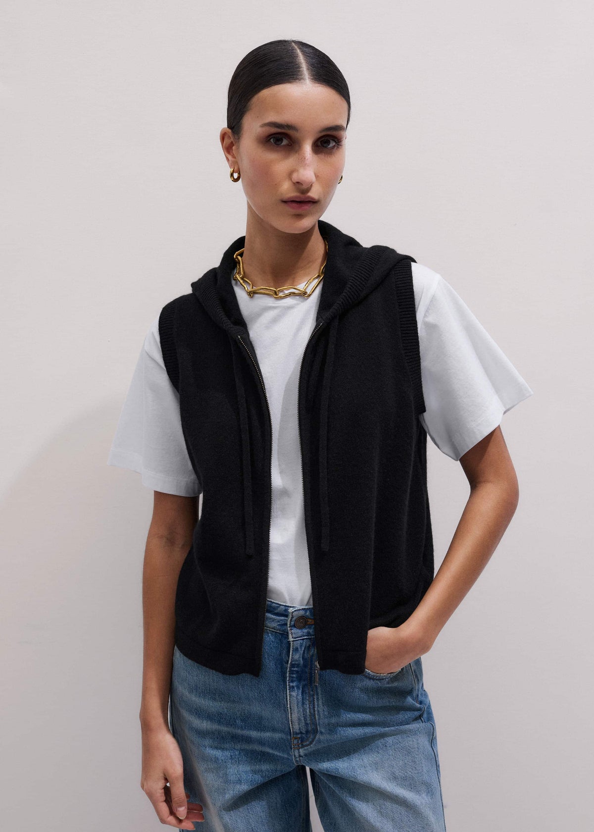 Black Cashmere Sleeveless Relaxed Zip Hoodie | ME+EM Clothing
