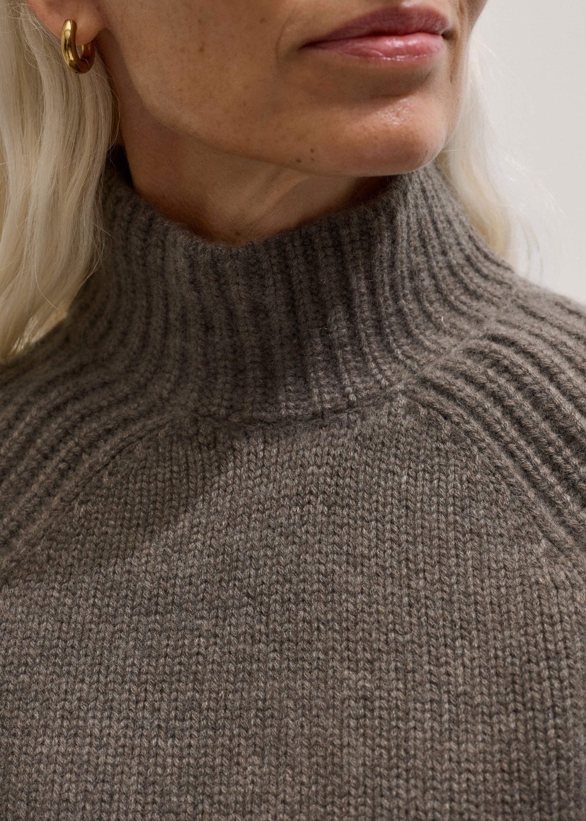Brown Cashmere High Neck Relaxed Statement Sweater | ME+EM Clothing