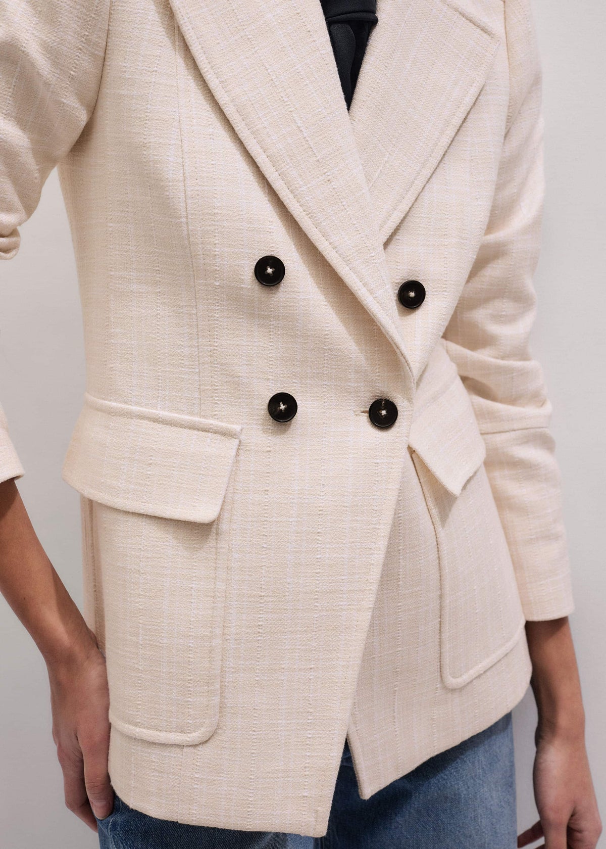 Ivory Slim Feminine Sleeve Blazer | ME+EM Clothing