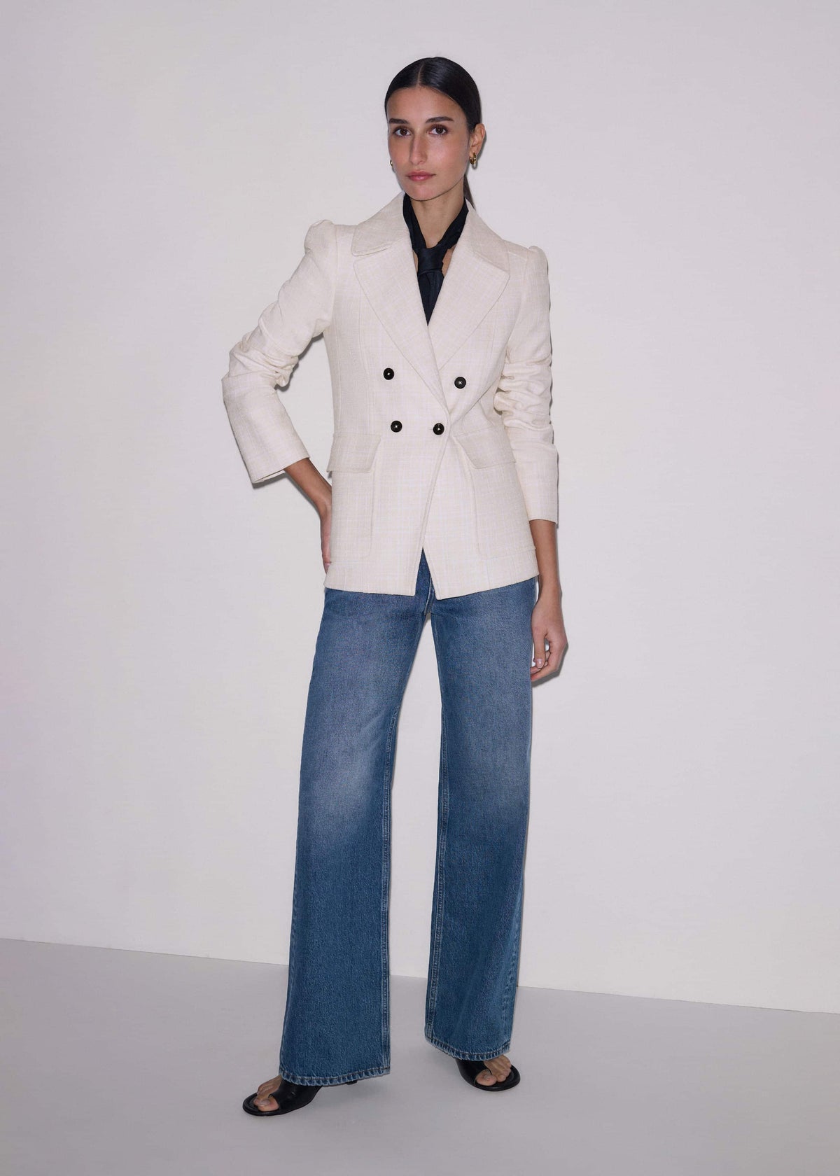 Ivory Slim Feminine Sleeve Blazer | ME+EM Clothing