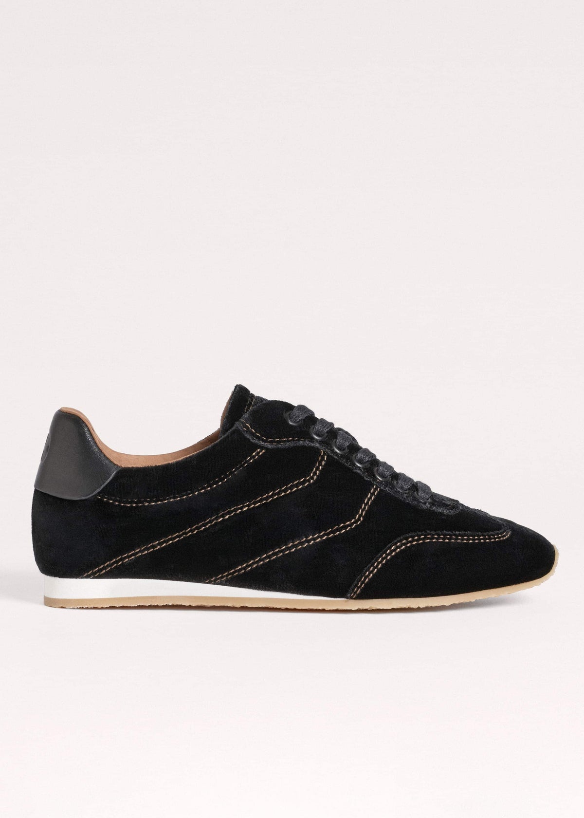 Black Velvet Retro Runner | ME+EM Accessories