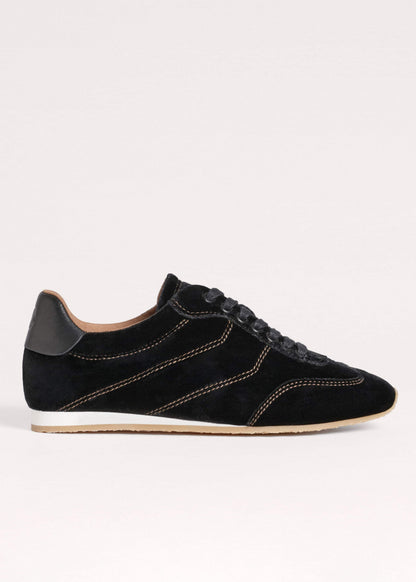 Black Velvet Retro Runner | ME+EM Accessories