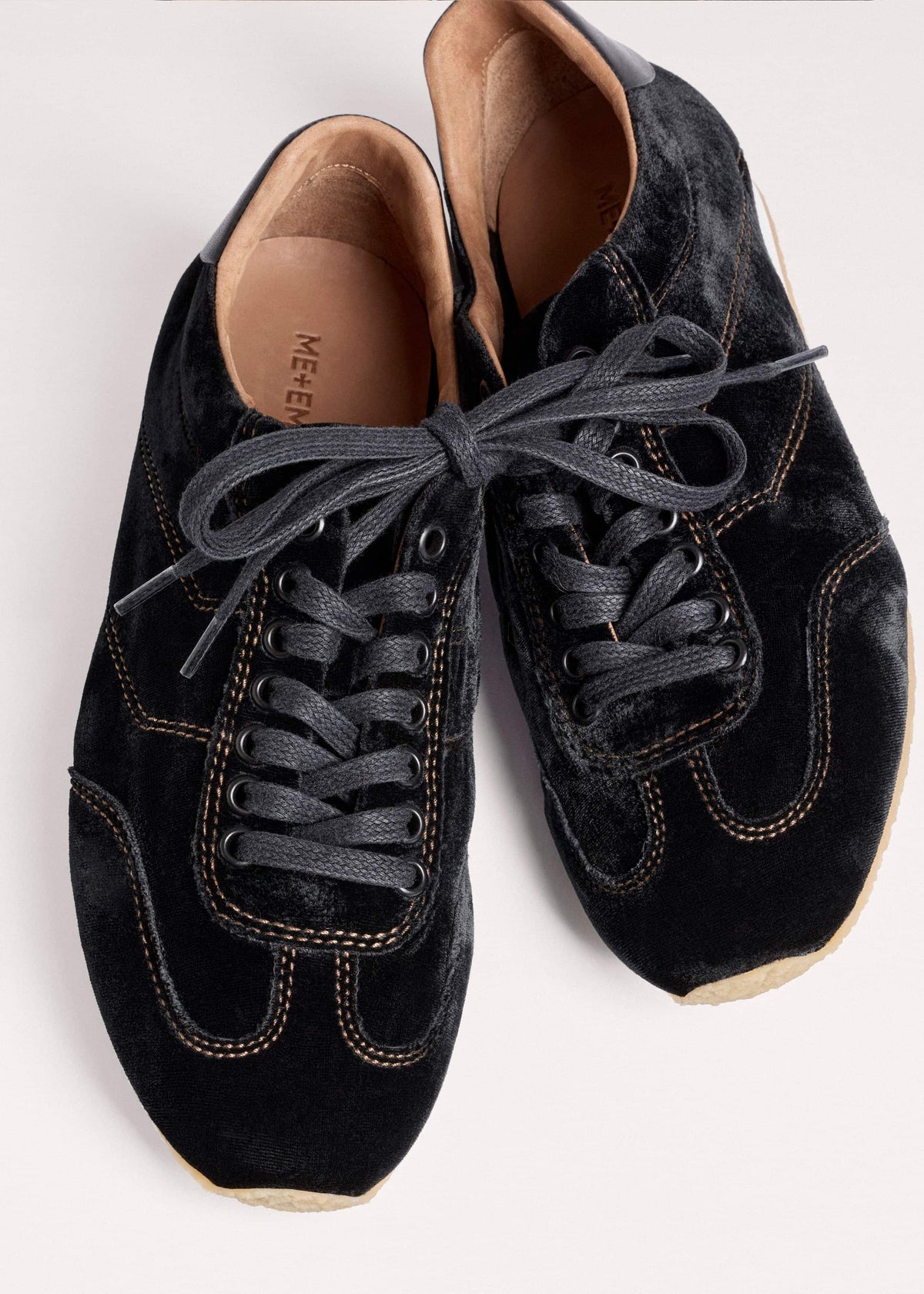 Black Velvet Retro Runner | ME+EM Accessories