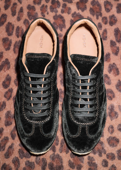 Black Velvet Retro Runner | ME+EM Accessories